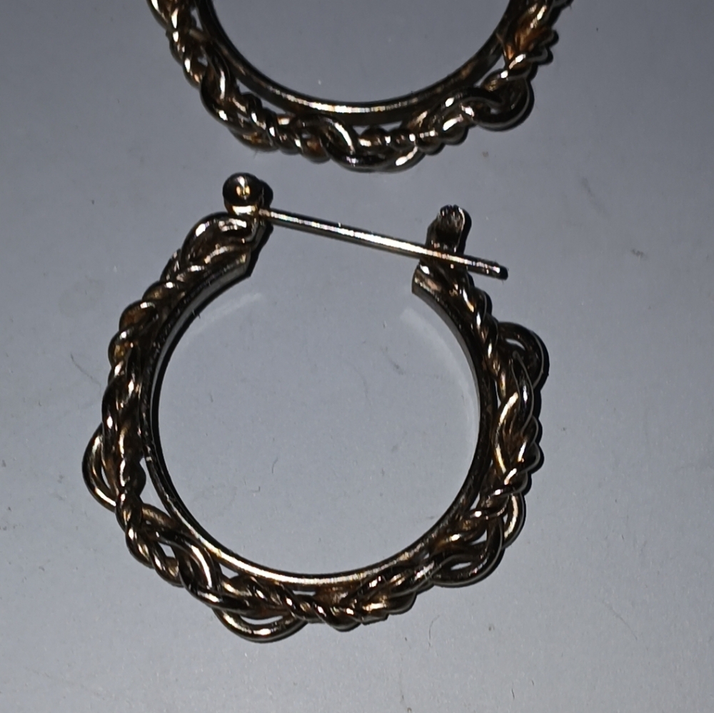 Vintage Elegant White Gold Hoop Earrings